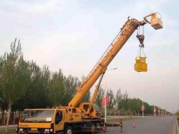 梁子湖区吊车公司_吊车出租流程细则